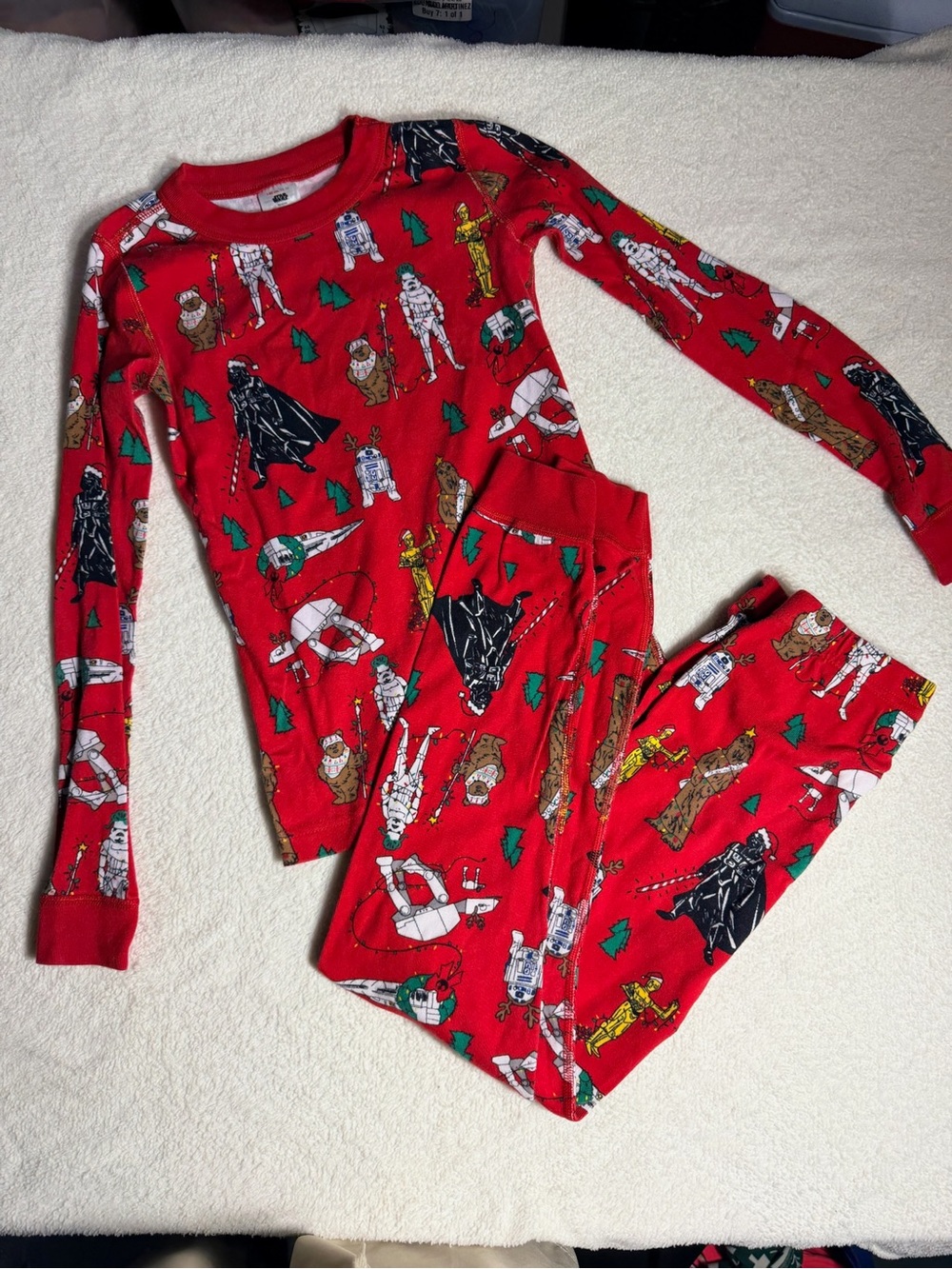 Hanna Andersson Star Wars Christmas Pajama Set | Size 10 - Picture 2 of 5